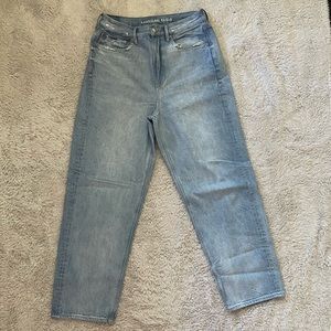 American Eagle (AE) — Size 8 Regular — Baggy Jean